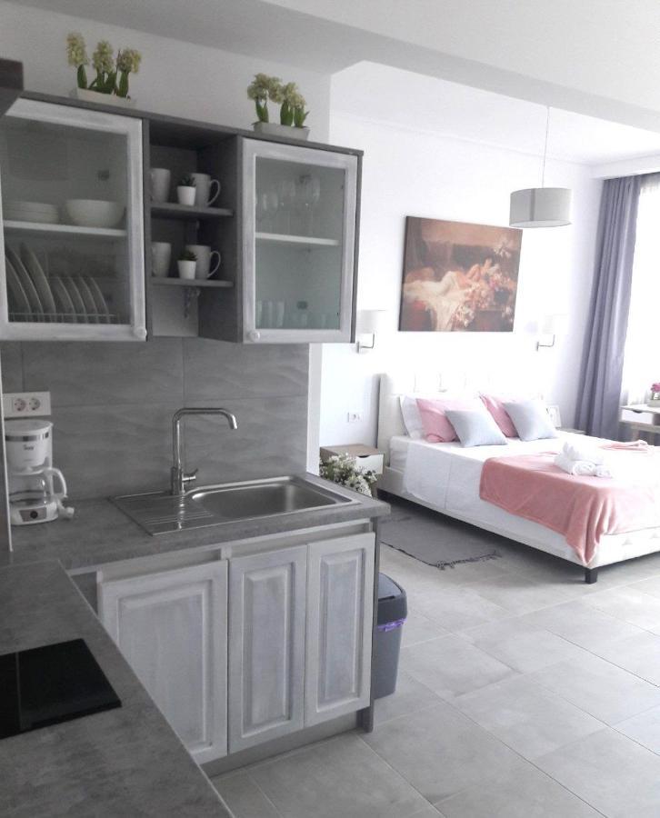 Fedias Luxury Flat Psyrri Square Apartment เอเธนส์ ภายนอก รูปภาพ
